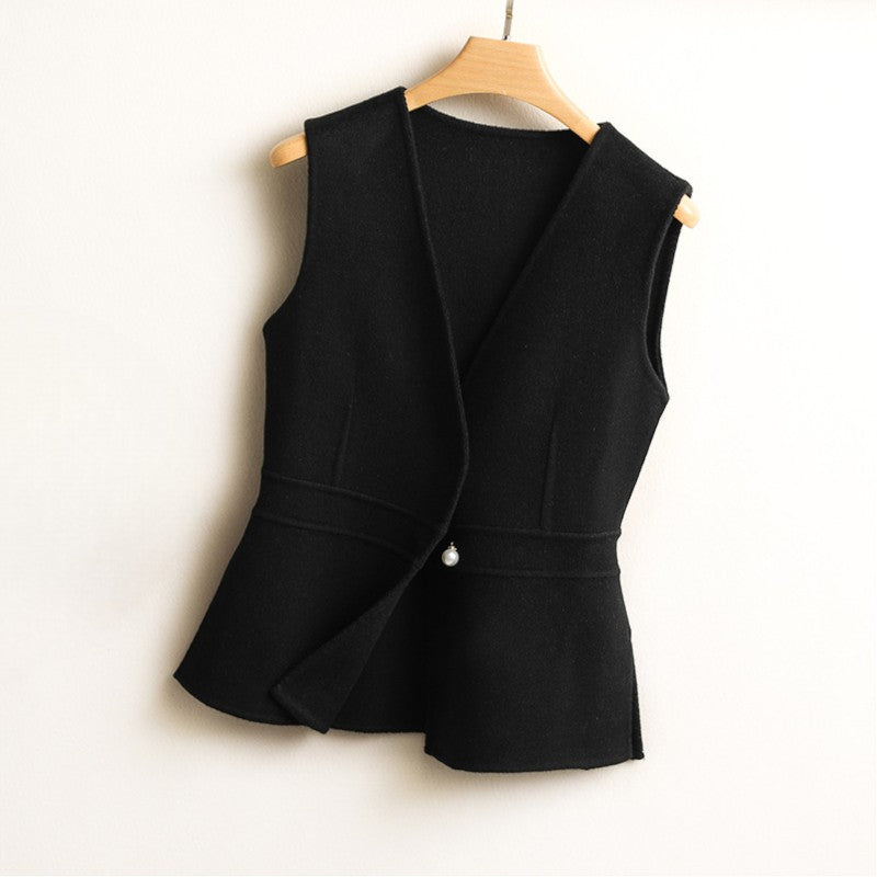 Gilet sans Manches Femme à Col en V Croisé et Bouton Perle - Hiverline