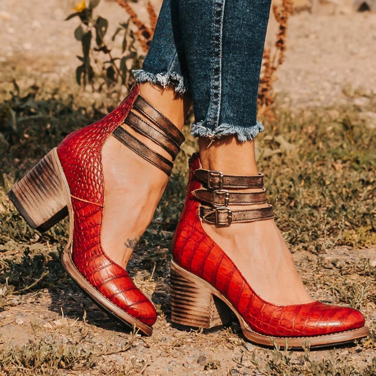 Sandali Eleganti e Comodi da Donna con Cinturino alla Caviglia e Tacco a Blocco – Naturéva