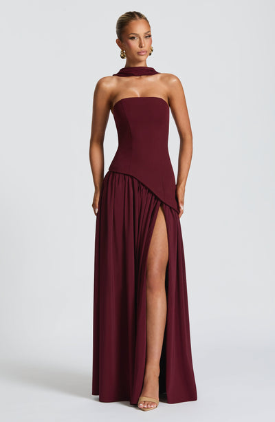 Robe Maxi Élegante Sans Manches pour Femmes Ajustée Fendue Formelle Soirée Mariage Invité Sophistiquée – Mya