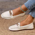 Mocassin femme plat bout arrondi ornement chaîne et strass - Hiverline