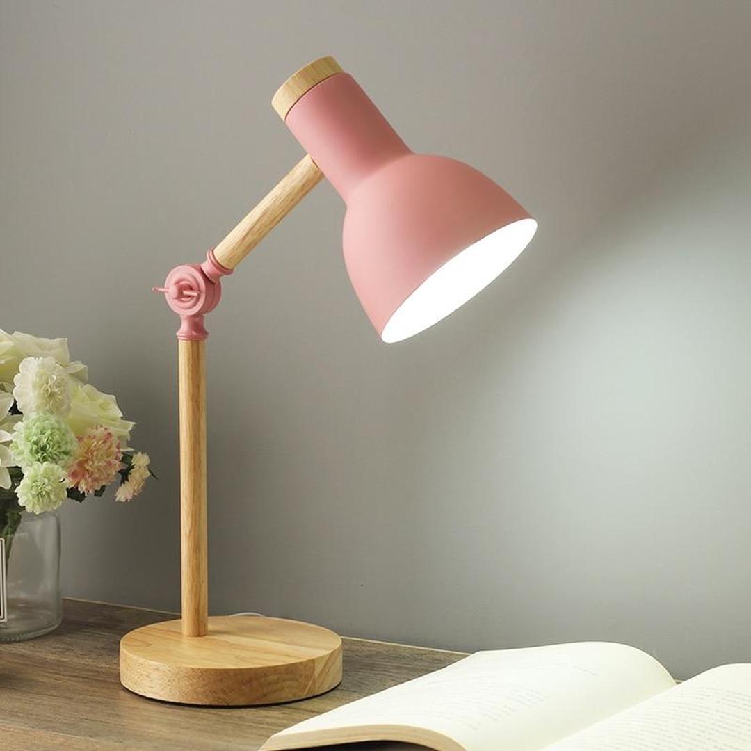 Lampe de Bureau en Bois Réglable | Design Scandinave