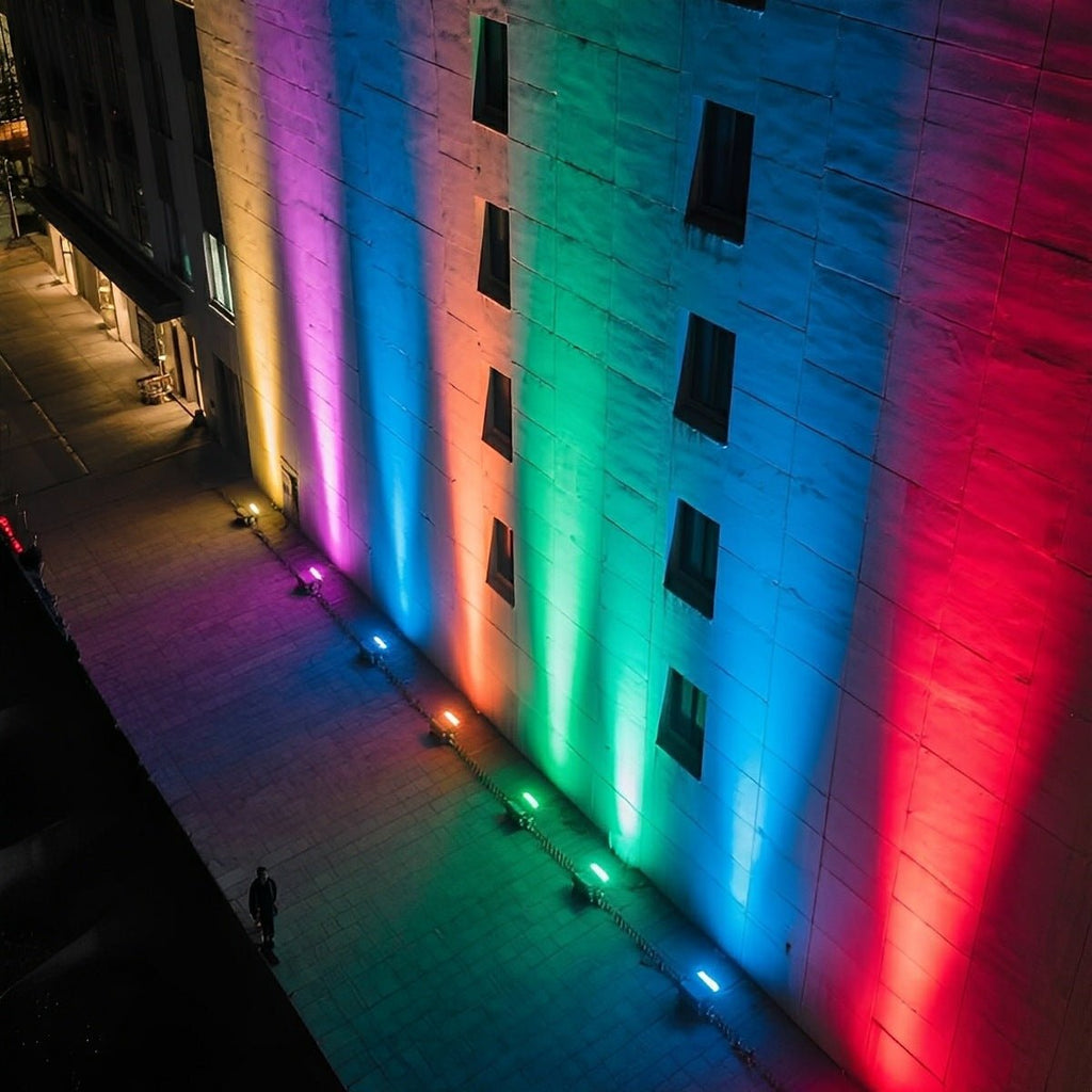 Projecteurs LED Extérieurs Étanches - Lumière Extérieure Super Lumineuse IP67